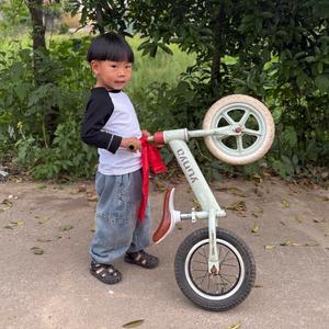 小荷包蛋子头像