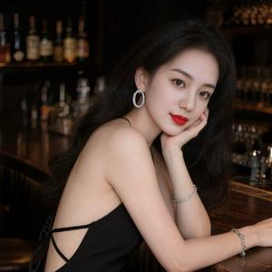 小凤头像