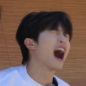 臭屁小昊好（利好未点赞版）头像