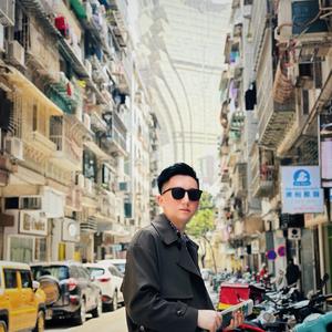 沈阳万象城 大表哥头像