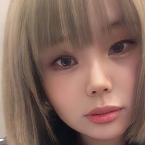 邹邹团购达人头像