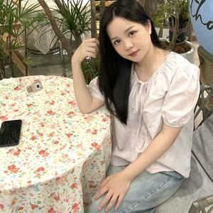 小婷在干嘛头像