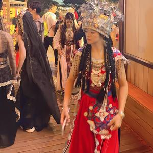 单身贵族服饰店头像