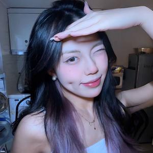 Wave有酒窝（在韩留子版头像