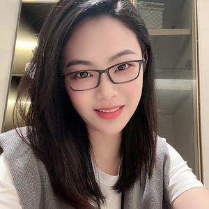 眼镜妹coco头像