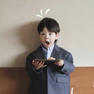 白熊与畅游/•᷅•᷄\୭头像