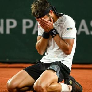 辛卡tennis头像