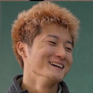 不会飞的马章浩🦄头像