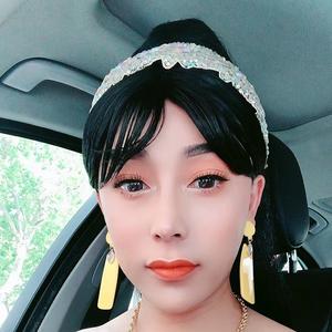 女王-🌺ཉ྄ིུ头像