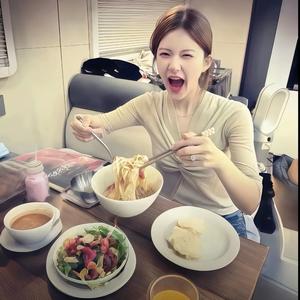 咕噜噜.🐻头像