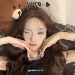 是一一不是杠杠🦋（美妆版）头像