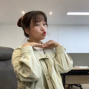 @有芳✌🏻头像