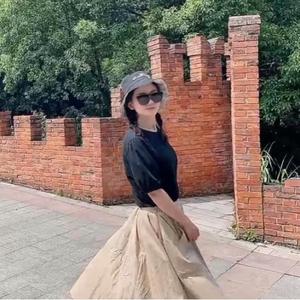 蜜桃🍑奶茶头像