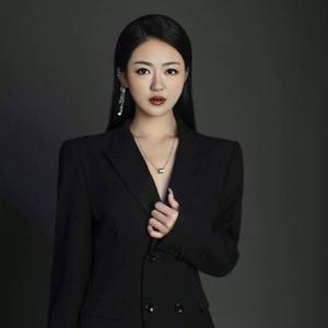 做主持的小玮ʷ头像