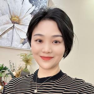 贝妈在西班牙陪娃头像