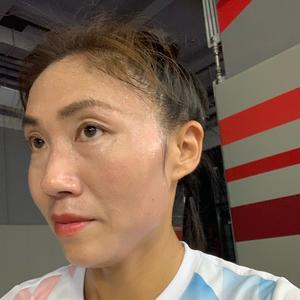 大勤的精致摆摊日常🌹头像