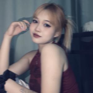 不爱跳舞的七七💙（跳舞找我）头像