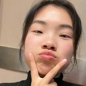 叫我青青～头像