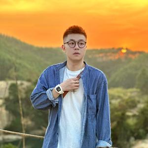 李AZ头像