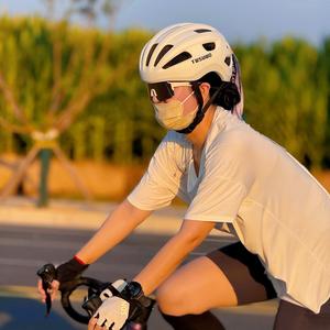 T.U🚵‍♀️头像