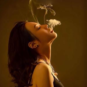 悲伤 𝙆𝙞𝙩𝙩𝙮猫🌈头像