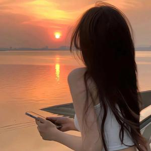 卡洛芬百货小店头像