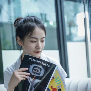 凯莉的背包头像