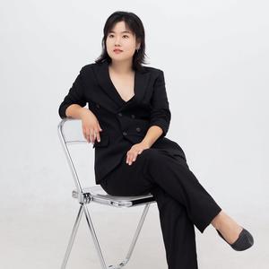 济源设计师盼盼头像