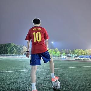 小王说个⚽️头像