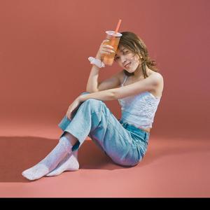 洛洛爱生活爱分享头像