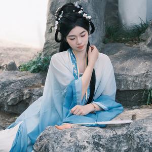 今晚早点睡😪头像