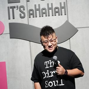 杨浩然又空耳了头像