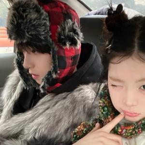 贝利亚奥特曼头像