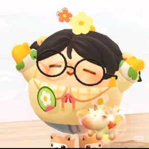 ·^蛋挞呀-冲100万✨头像