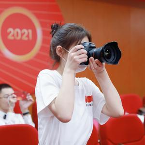 王理走摄影头像