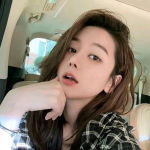 月月不吃鱼- 每日穿搭头像