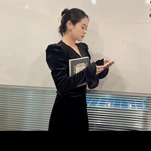 暖暖有毛病头像