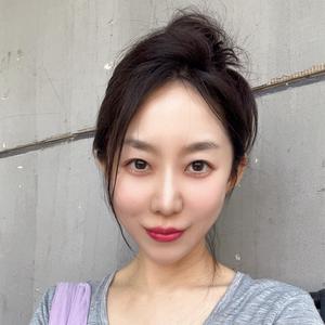 不想起床🥱头像