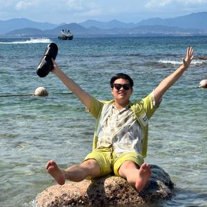 张三说校招头像