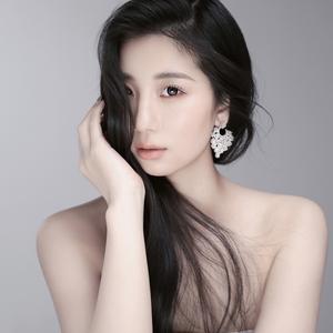 圆圆有点美头像