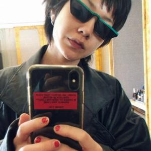 阿伟要天天开心.头像