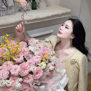 Sono小众设计师款女装集合店头像