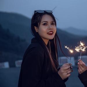 巩义七月化妆师KiKi头像