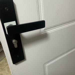 开锁公司坑我 我记他一辈子头像