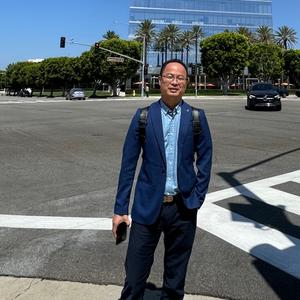 辉丰辜生可降解包装领航者头像