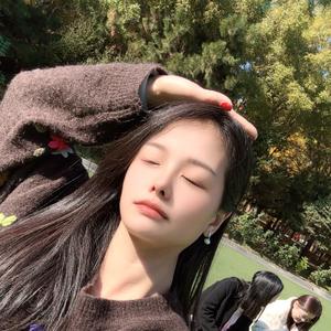 一个做门窗的小姐姐呀👧头像