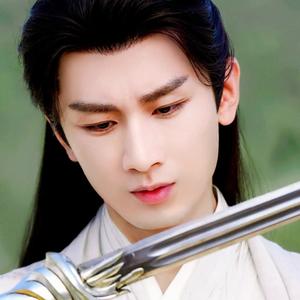 🥝蕾落毅心间🥝头像