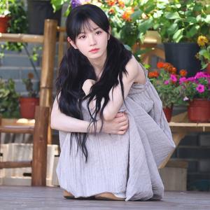 李易疯（^_^）🐸🔪🦢头像