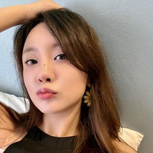 小芸🦢-武士团🏂头像