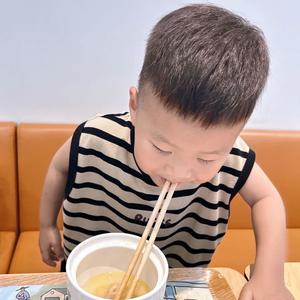 🌈一只很轻的猪头像